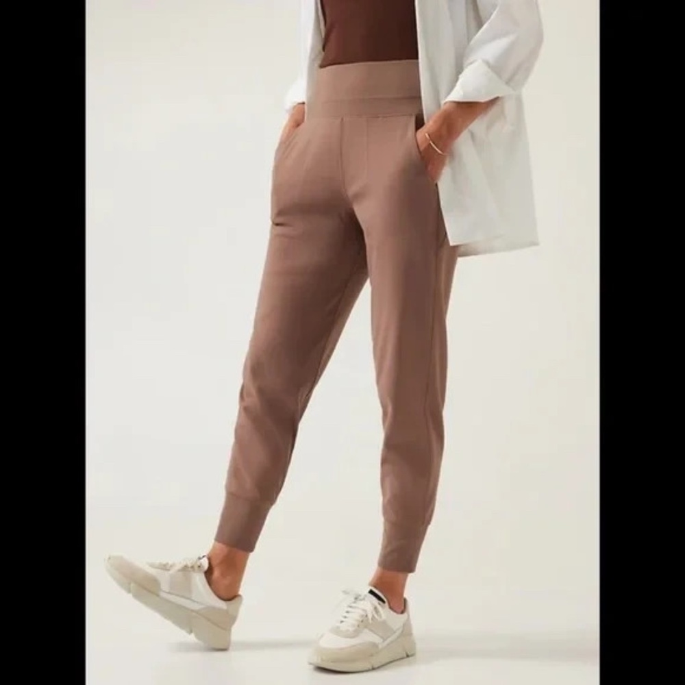 Athleta Venice Brown Joggers Wide Band Zip Pockets Medium New All Way Stretch